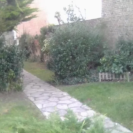 Maison-2chambres-2parkingsprives Dans Jardin Clos *